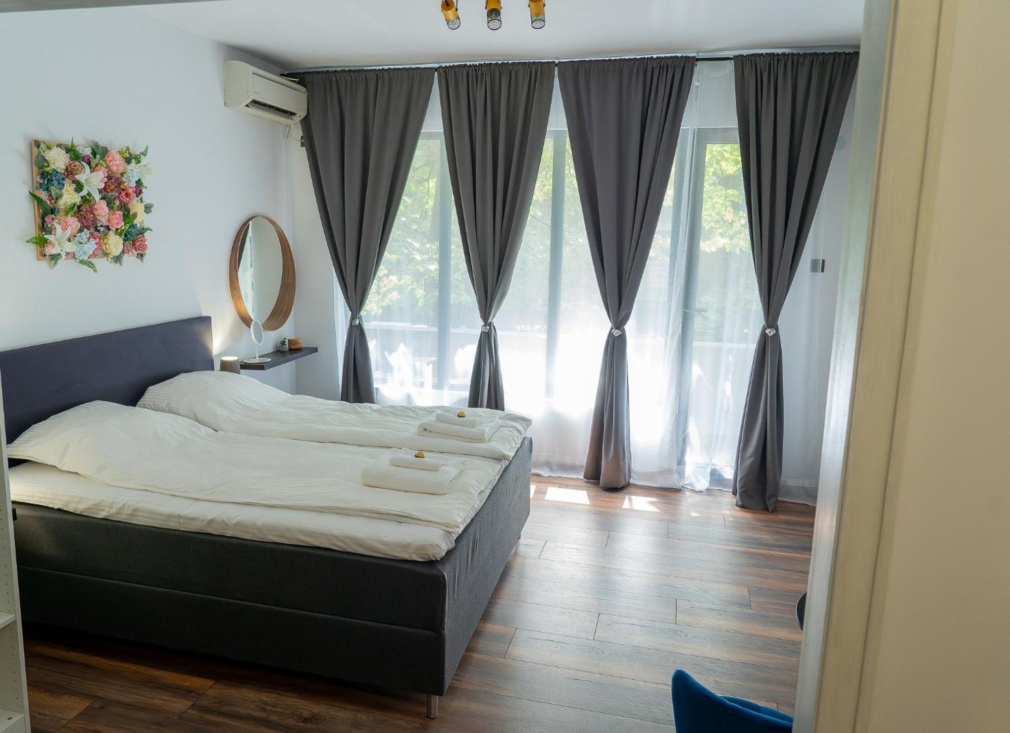 Central Apartments Veliko Tărnovo Exteriör bild